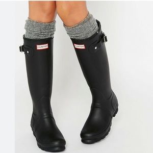 Black matte tall hunter rain boots